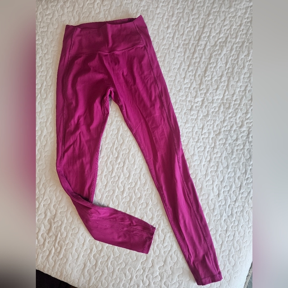 Alphalete Leggings - Picture 3 of 3